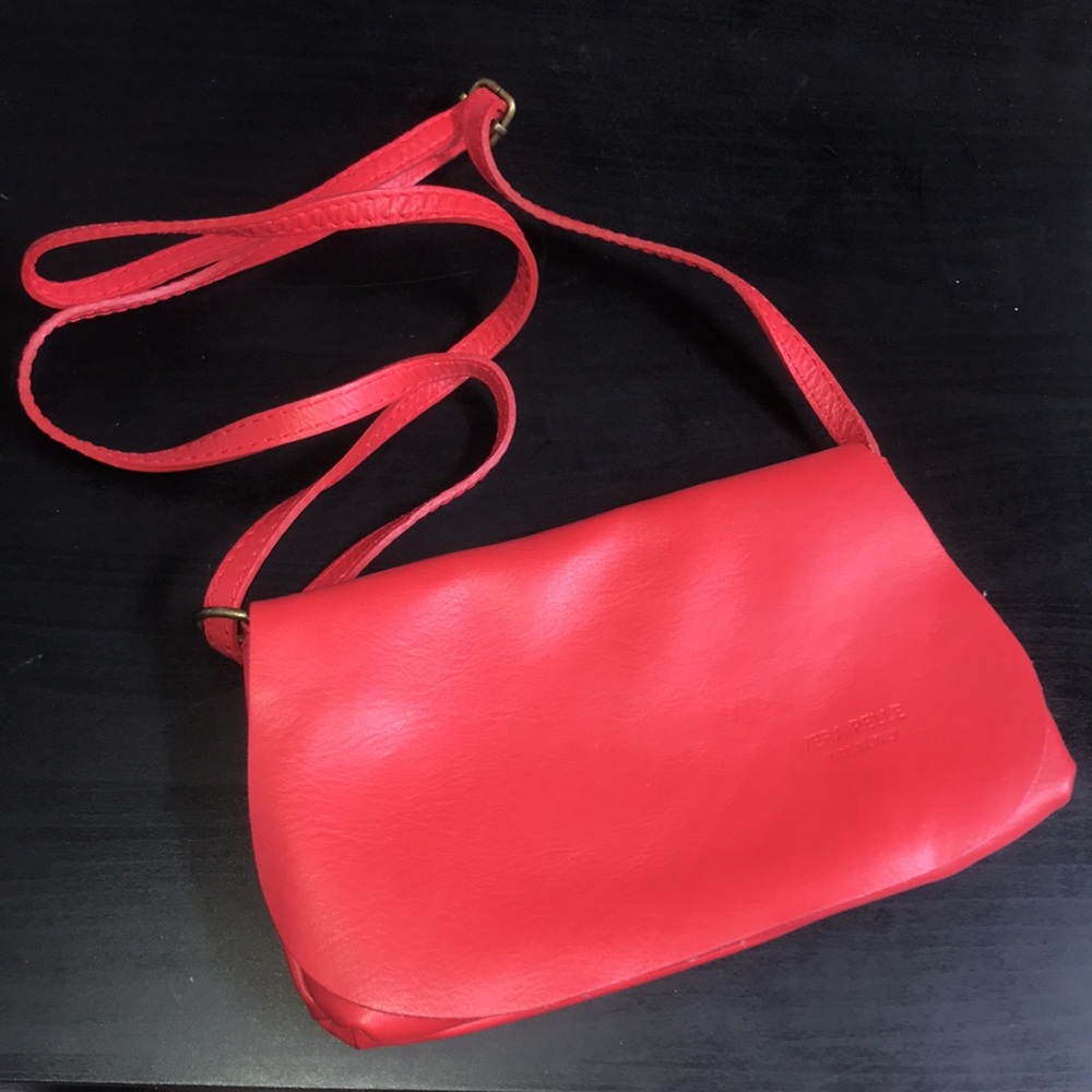 Italian leather small purse.